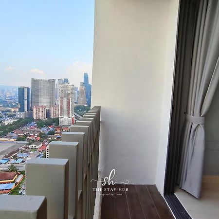 The Luxe Klcc View Sky Pool Apartment กัวลาลัมเปอร์ ภายนอก รูปภาพ