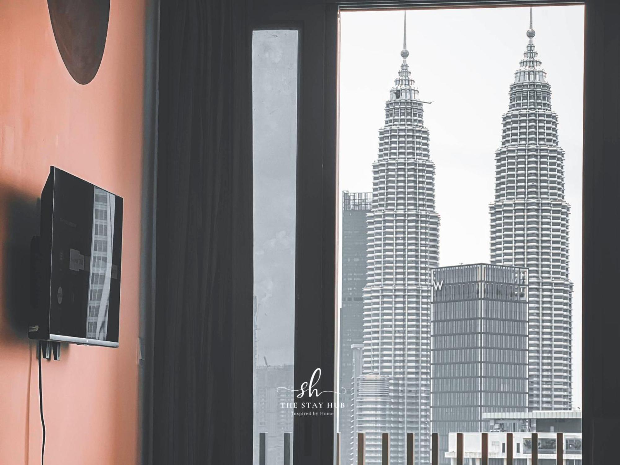 The Luxe Klcc View Sky Pool Apartment กัวลาลัมเปอร์ ภายนอก รูปภาพ