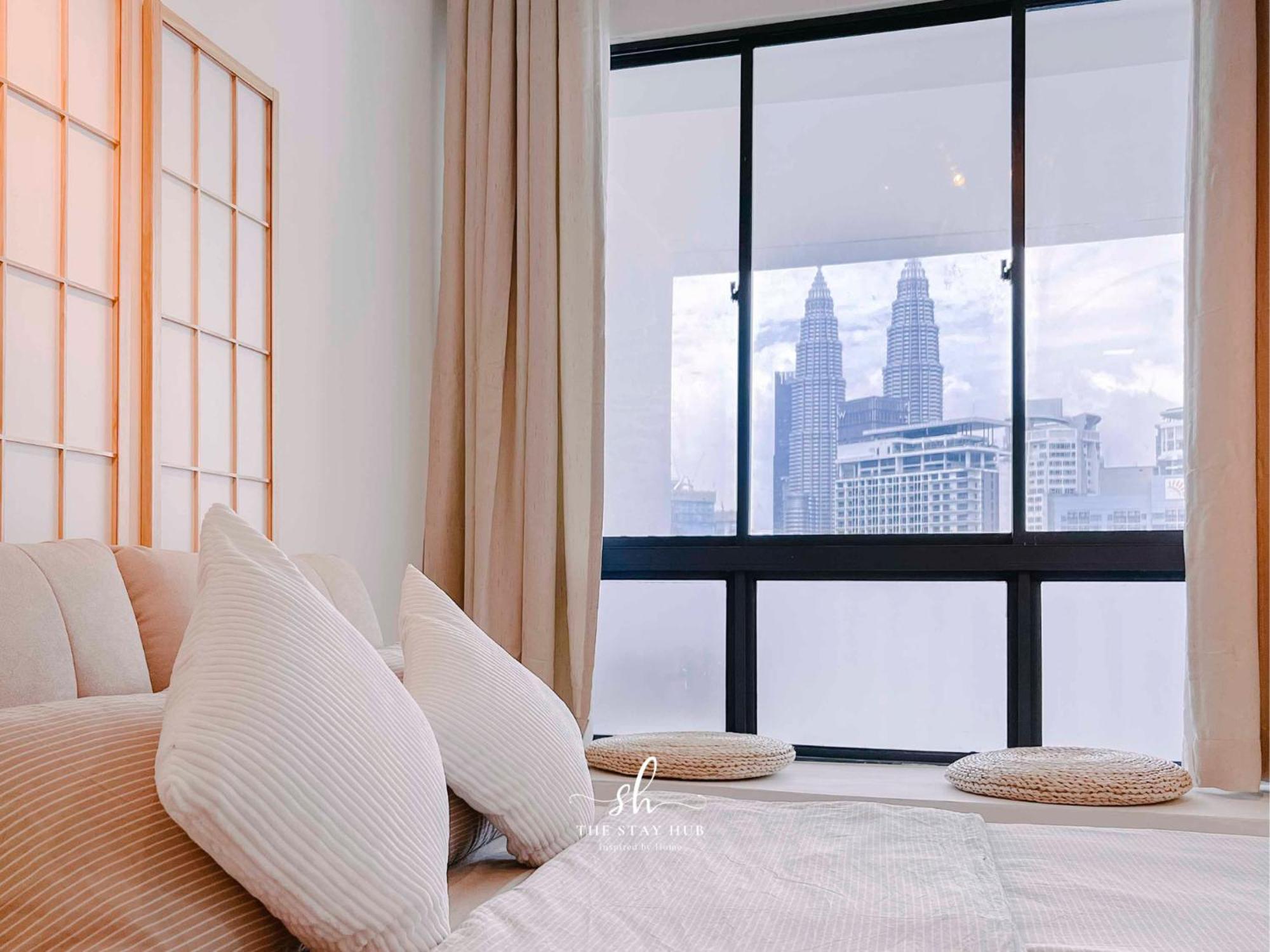 The Luxe Klcc View Sky Pool Apartment กัวลาลัมเปอร์ ภายนอก รูปภาพ